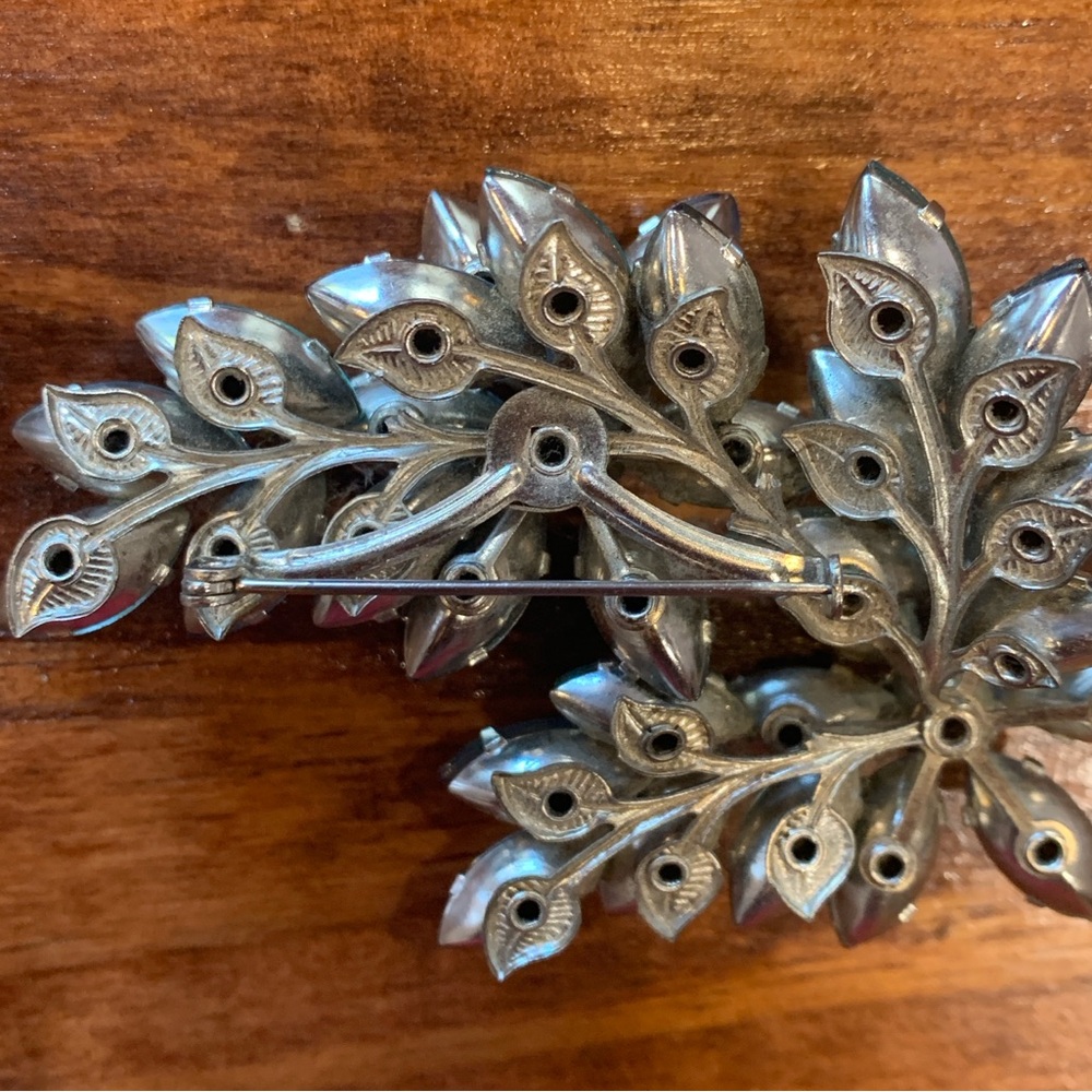 Antique Rhinestone Brooch - Picture 9 of 16